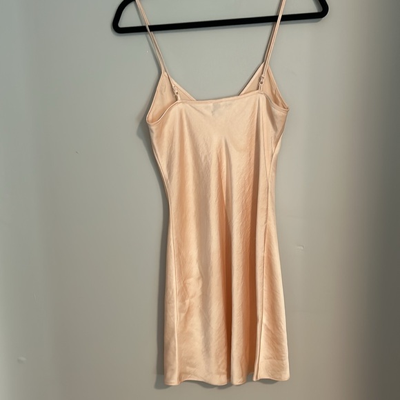 Aritzia Wilfred Satin Mini Slip Dress in Pink - Picture 3 of 3